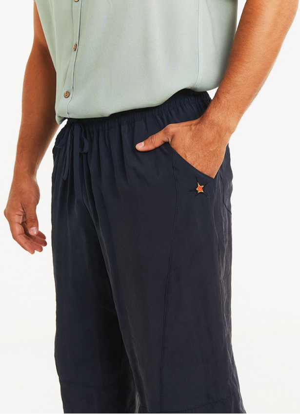 Comfortable Cut Black Mens Trousers With Elastic Waist