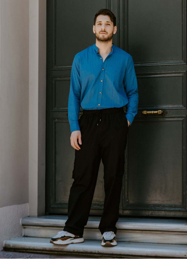 Comfortable Cut Black Mens Trousers With Elastic Waist and Waist