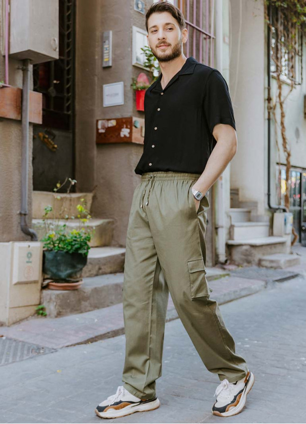 Comfortable Cut Soil Mens Trousers With Elastic Waist and Waist