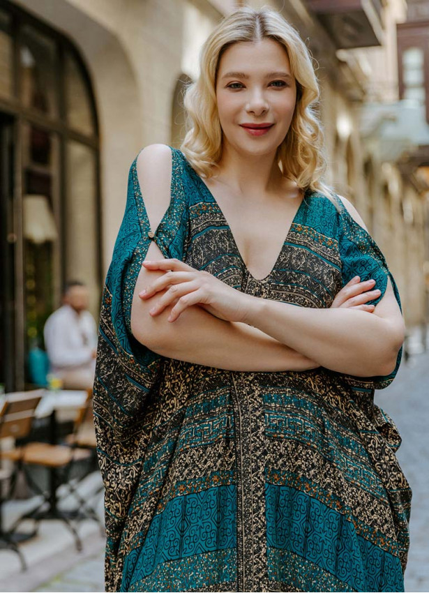 Print Bohemian Style V Neck Cold Shoulder Plus Size Dress