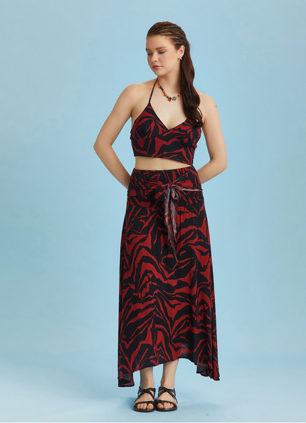 Shabby Red Patterned Asymmetric Skirt