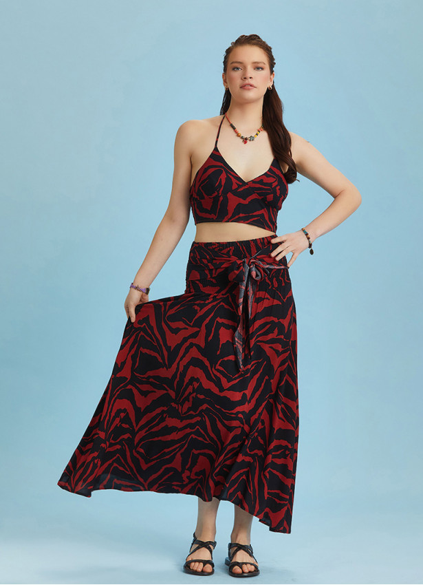 Shabby Red Patterned Asymmetric Skirt