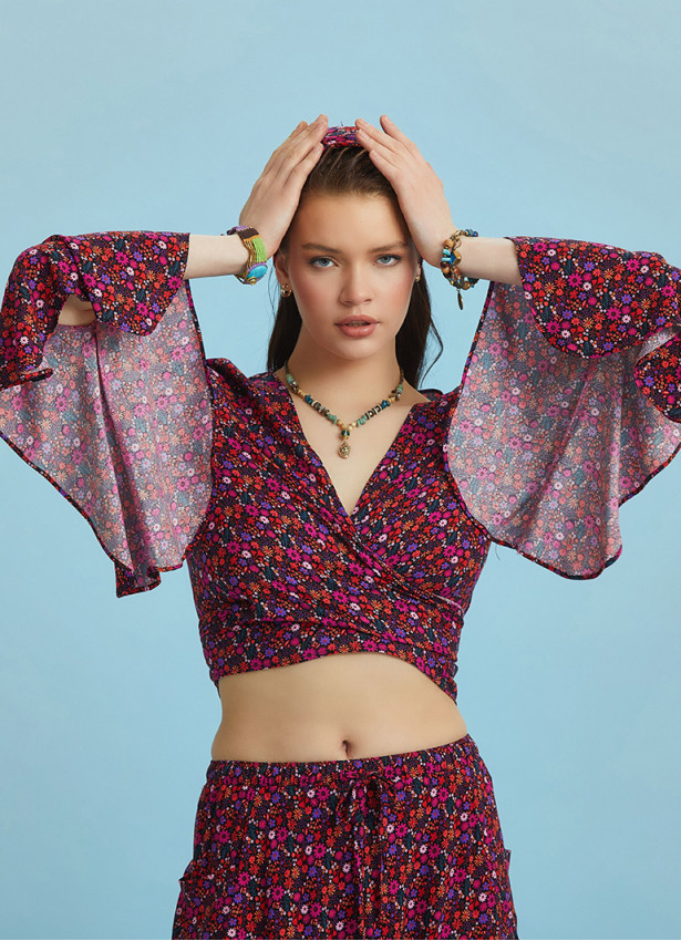 Flowers Patterned Gypsy Style Bell Sleeve Crop Top