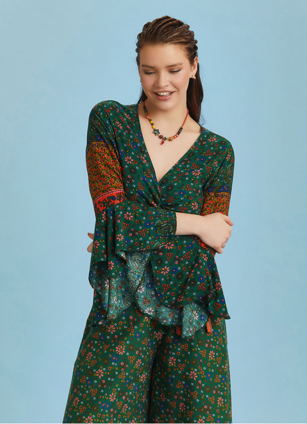 Green Flowers Patterned Gypsy Style Bell Sleeve Crop Top