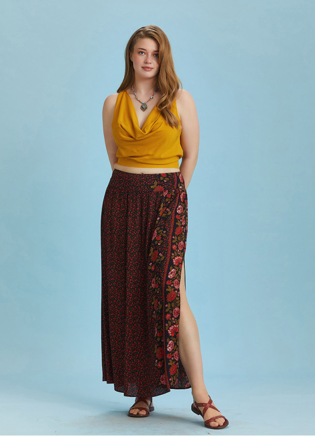 Black Floral Elastic Waist Side Slit Plus Size Skirt