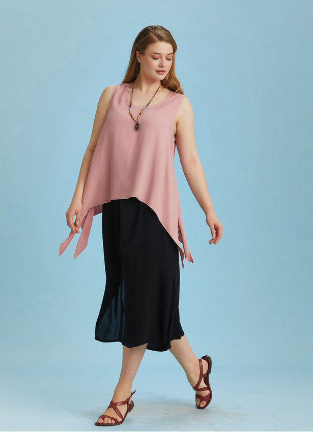 Loose Fit Side Slits Boat Neck Pink Plus Size Top