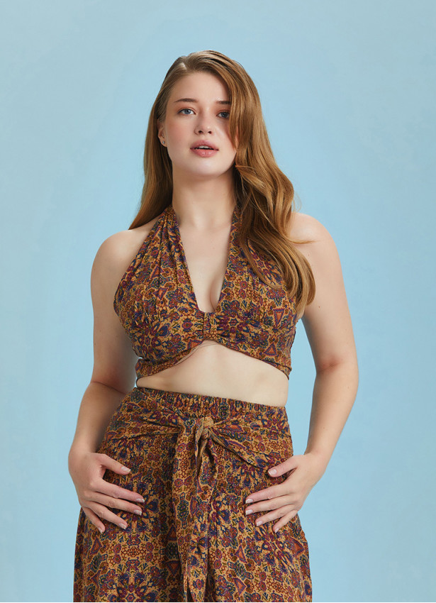 Boho Chic Shirred Back Tie Neck Halter Paterned Crop Plus Size Top