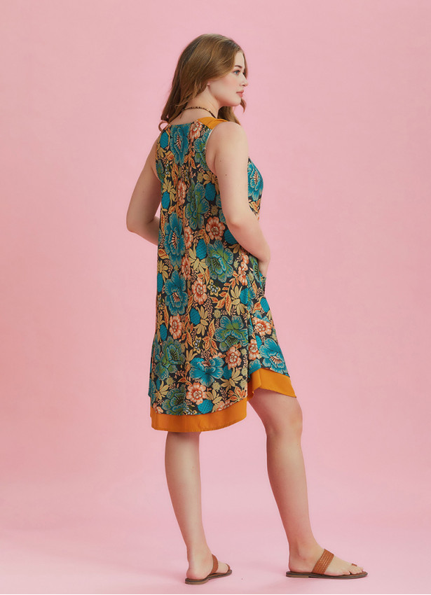 Front Pocket Detail Khaki Print Plus Size Sundress