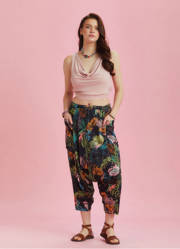 Black Floral Elastic Waist Capri Harem Pants