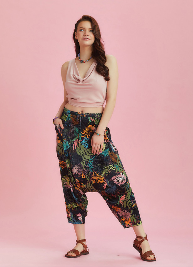 Black Floral Elastic Waist Capri Harem Pants