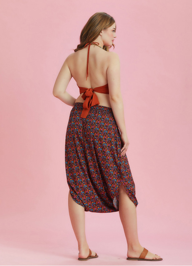 Floral Print Elastic Waist Capri Plus Size Pants