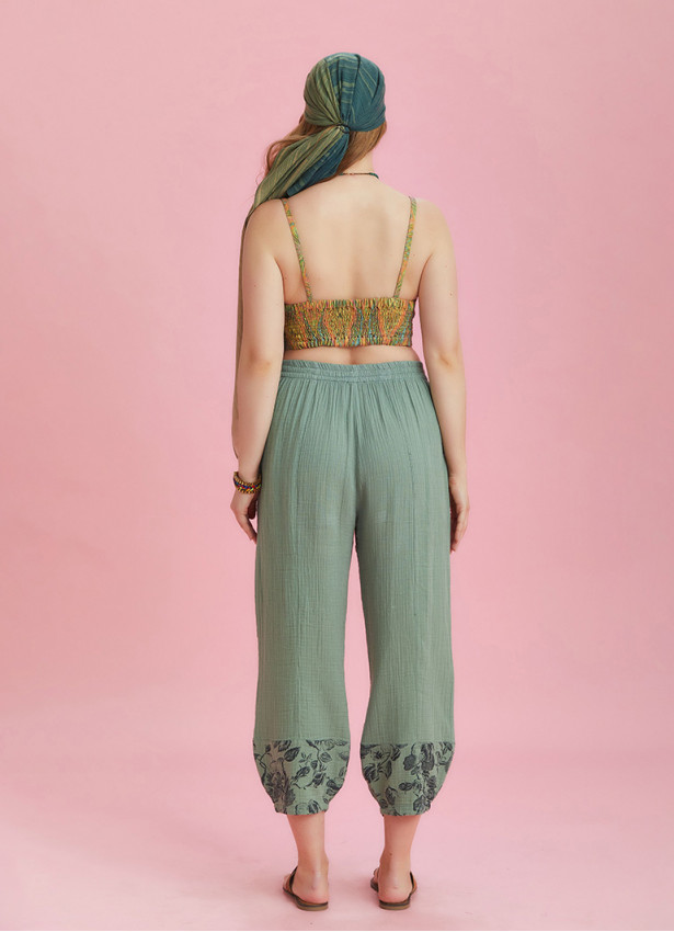 Rose Print Garnished Hem Detail Plus Size Pants