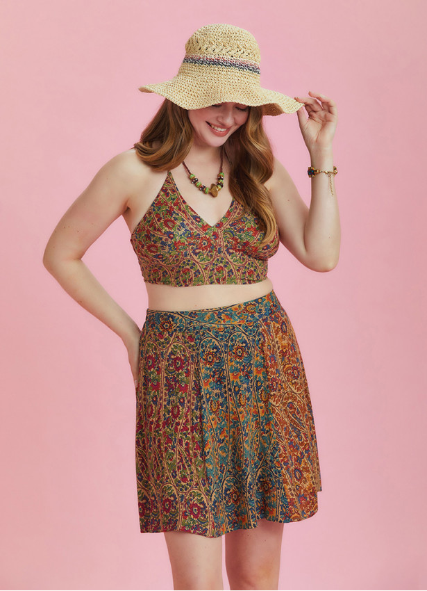 Back Cup Halter Print Plus Size Top