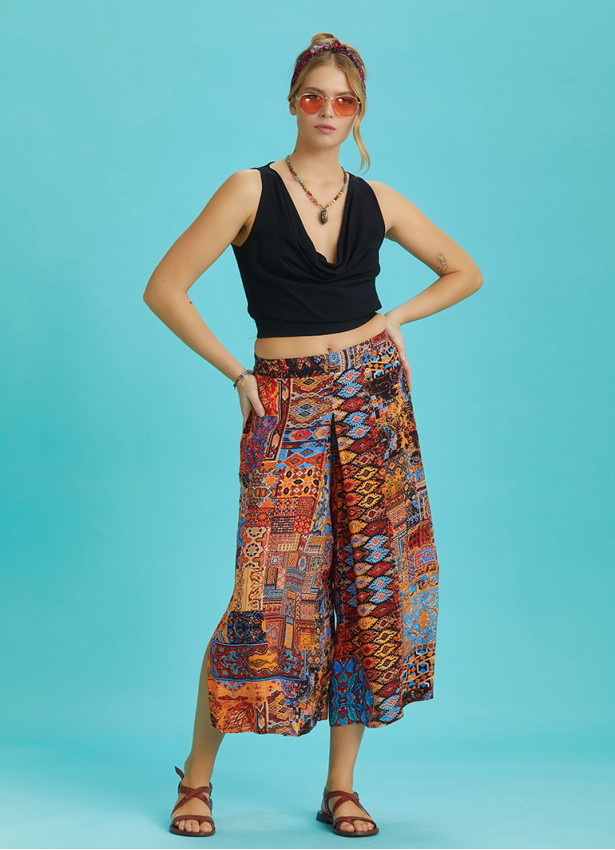 Front Pleat Detailed Women's African Pattern Capri Pants