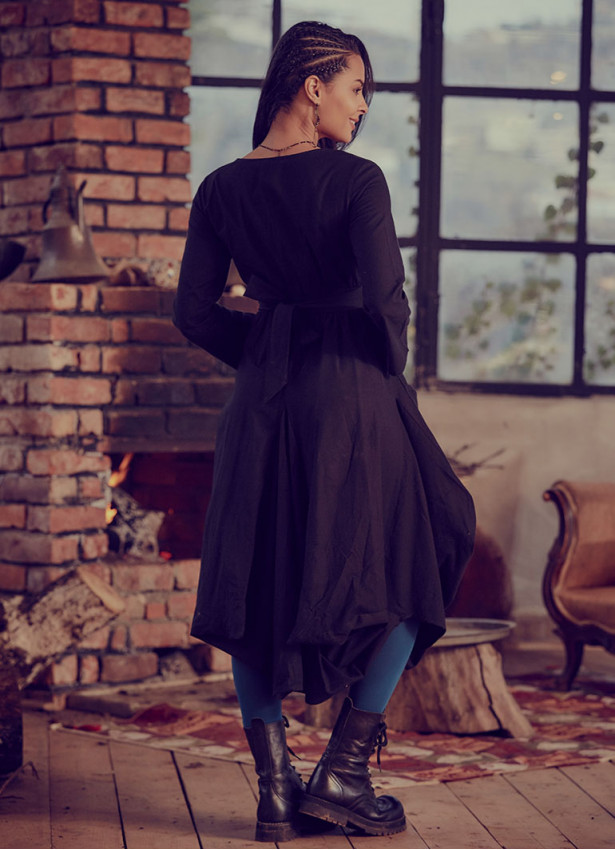 Oversized Pocket Detail Tie Waist V Neck Cotton Maternity Dress