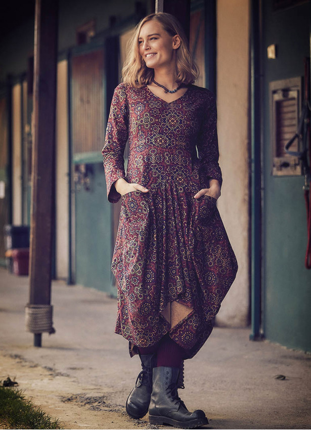 Retro Printed Asymmetrical Hem Long Sleeve Dress