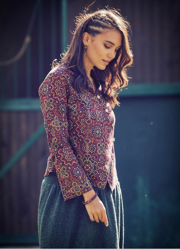 Retro Slim Cut Long Sleeve Mandarin Collar Shirt