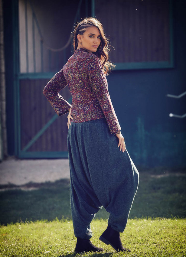 Retro Slim Cut Long Sleeve Mandarin Collar Shirt