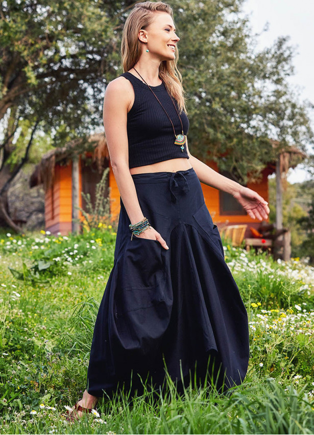 Gypsy Style Elastic Waist Oversize Pockets Wholesale Black Skirt